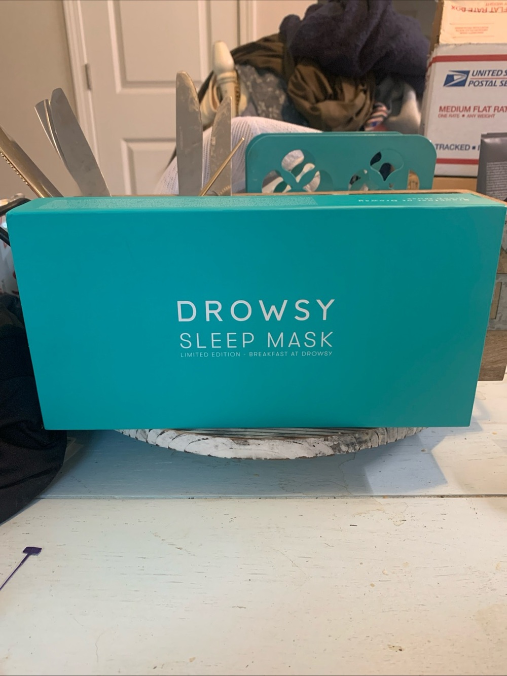 Drowsy Sleep Mask - Limited Edition Breakfast At Drowsy. Teal. NIB